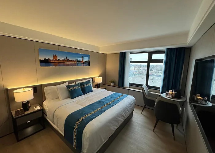 Ly New York Hotel